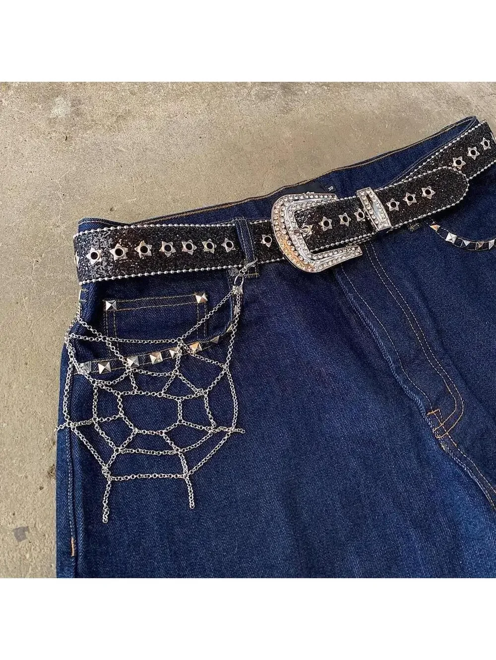 Cyber Y2k style spiderweb ️ silver pocket chain. Punk emo grunge style. This